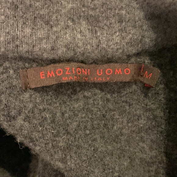 Emozioni Uomo wool blend destructed sweater jacket size M - Picture 9 of 9